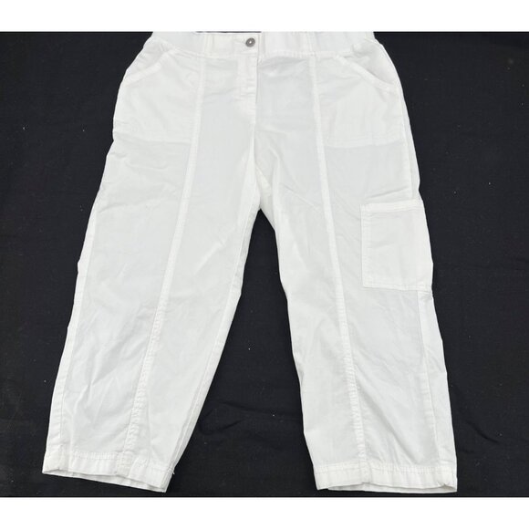 Chicos Women's White Cargo Capri Pants Size 0 Small lightweight - Picture 1 of 10